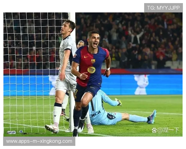 费兰托雷斯脚后跟妙传制造点球,巴萨攻势如潮