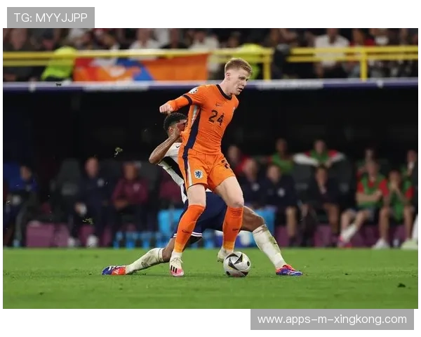 埃因霍温准备购入控场型核心,打造全新中场引擎再升级 埃因霍温准备购入控场型核心,打造全新中场引擎再升级