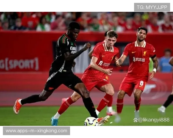 利物浦通过小组配合找到突破口,齐米卡斯传球选择佳 利物浦通过小组配合找到突破口,齐米卡斯传球选择佳