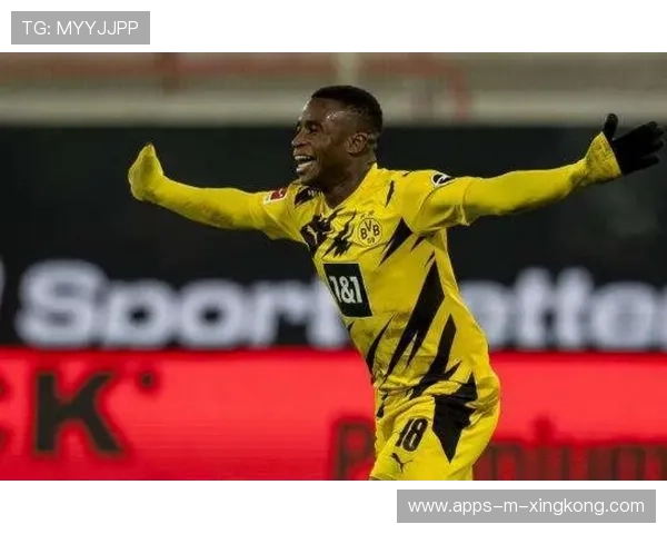 多特边线突然爆发速度