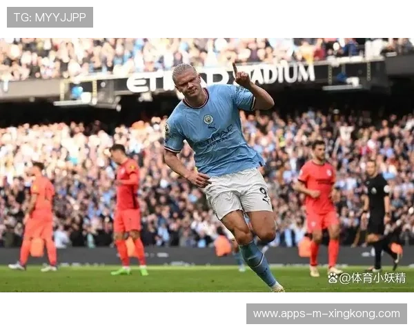 曼城终场前压上，边路传中制造绝杀机会：一场绝妙的逆转之战